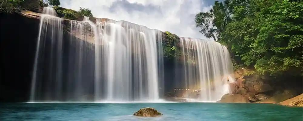 Journey Towards 10 Places and best time To Visit Meghalaya