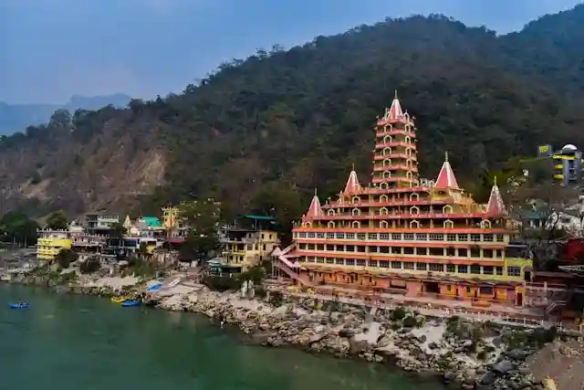 Places to visit in rishikesh.webp