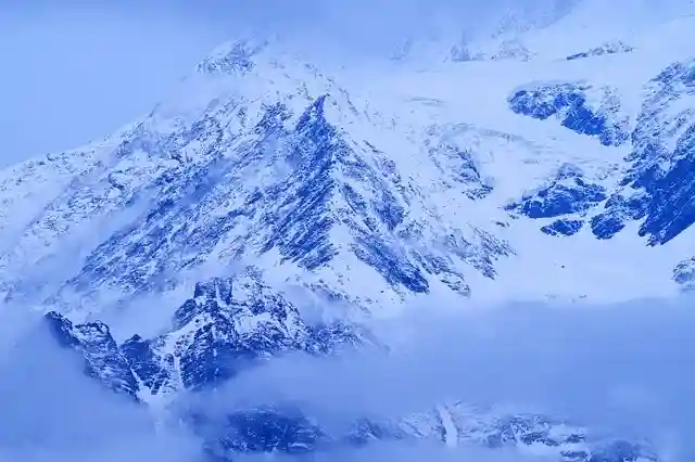 Best time to visit Sonmarg