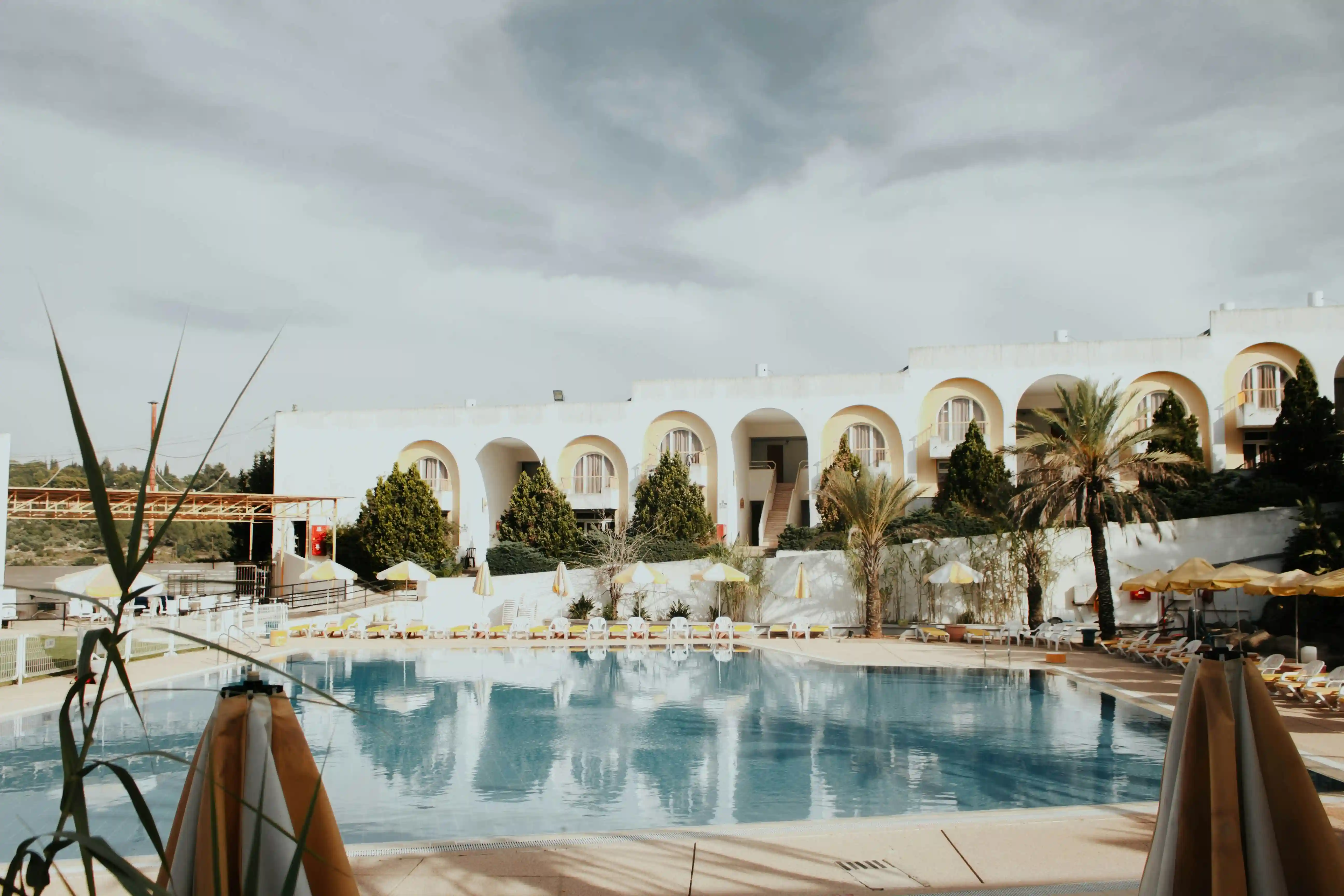 Hogenakkal Falls Resort