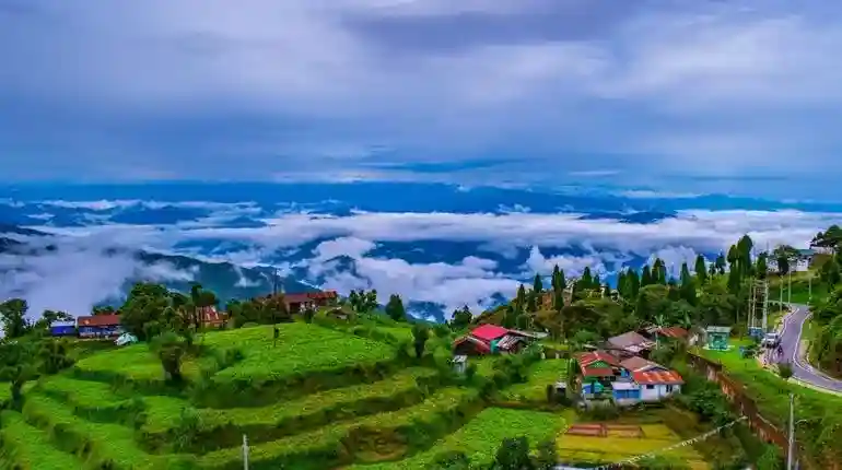Darjeeling in April